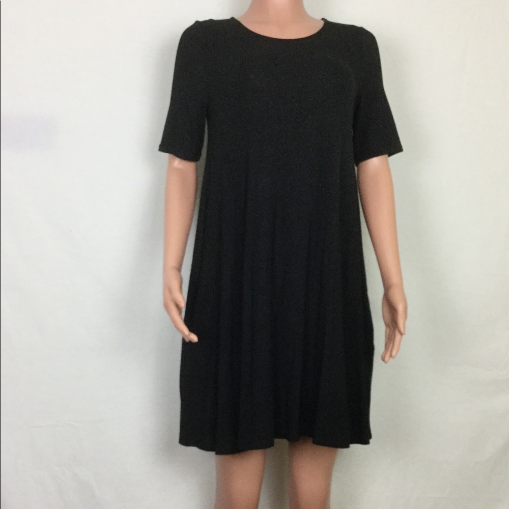 Agnes & Dora Black Swing Tunic Dress